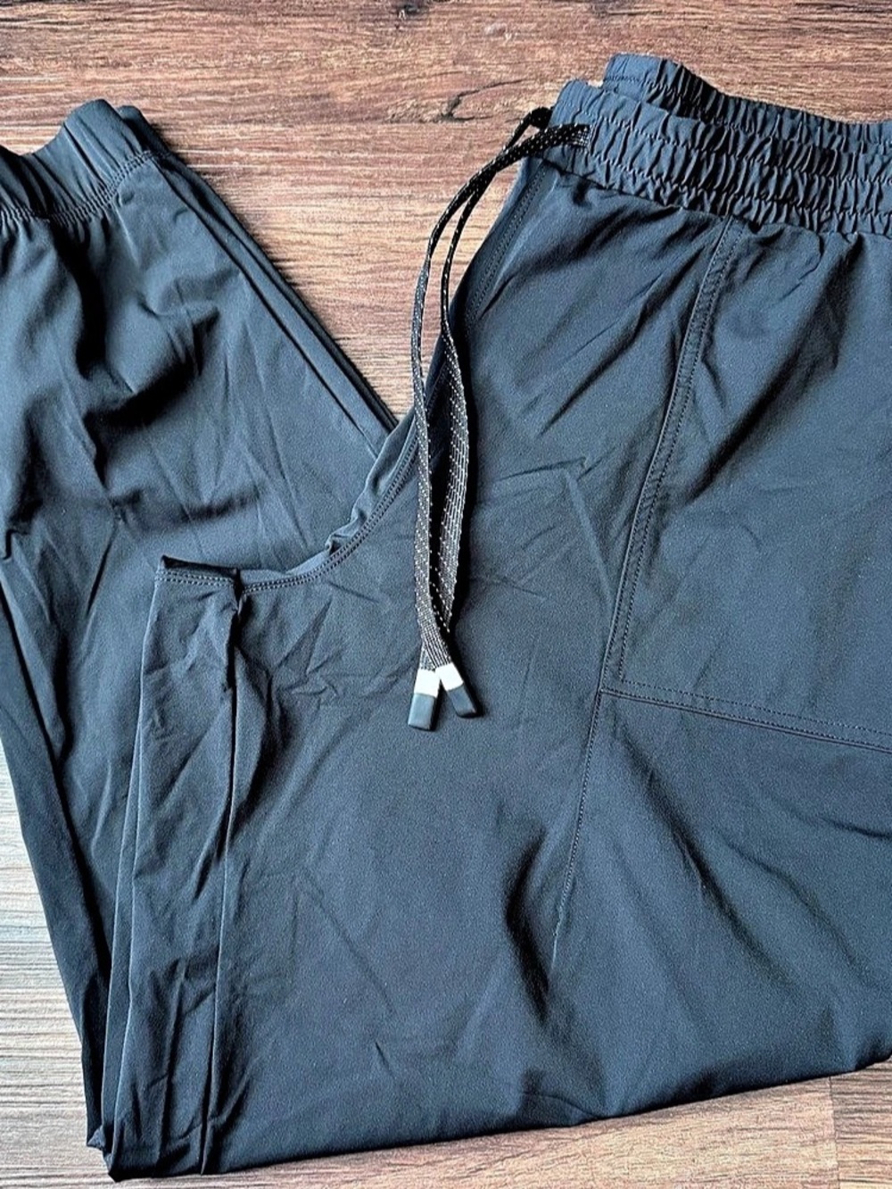 Fabletics Pants The One Jogger Black Size Large Women Pull On Pockets Athleisure